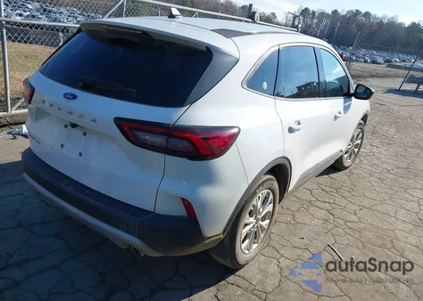 2025 Ford Escape Active z USA, uszkodzony, nr VIN 1FMCU0GN6SUA18951